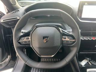 PEUGEOT 2008 usata, con Touch screen