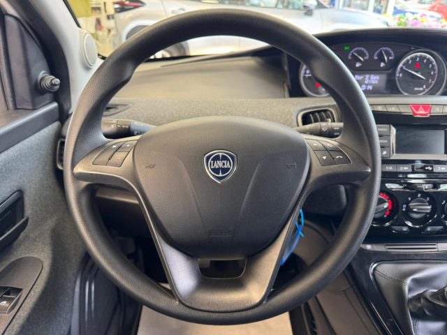 LANCIA Ypsilon usata, con Sedile posteriore sdoppiato