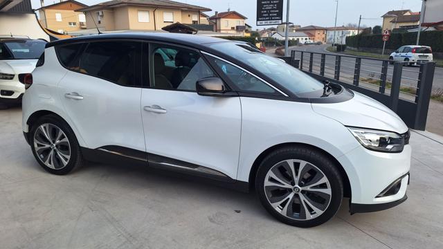 RENAULT Scenic usata, con Alzacristalli elettrici
