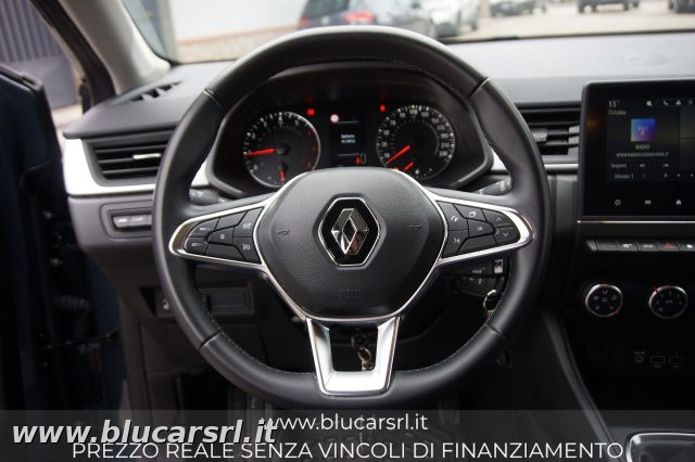 RENAULT Captur usata 12