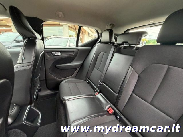 VOLVO XC40 usata, con Autoradio digitale