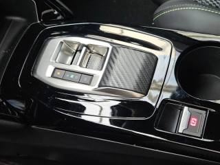 PEUGEOT 2008 usata, con Autoradio digitale