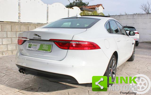 JAGUAR XF usata, con Airbag laterali
