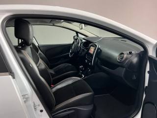 RENAULT Clio usata, con Autoradio
