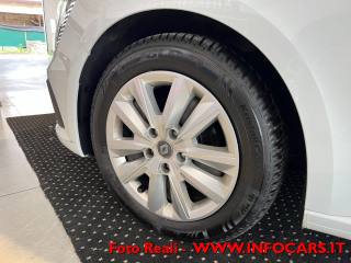 RENAULT Megane usata, con Autoradio digitale