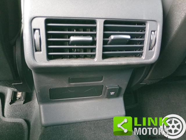 LAND ROVER Range Rover Velar usata 29