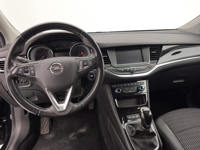 OPEL Astra usata, con Cruise Control