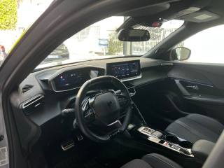 PEUGEOT 2008 usata, con Bluetooth