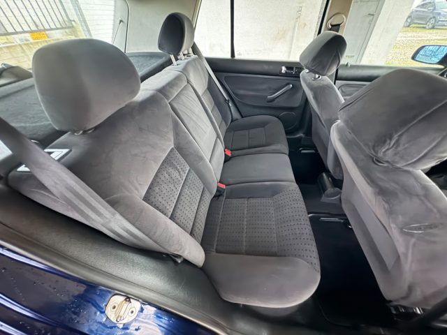 VOLKSWAGEN Golf usata, con Interni in pelle