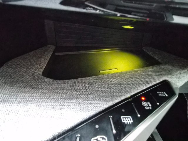 PEUGEOT 3008 usata, con Vetri oscurati