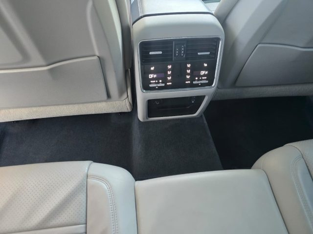 PORSCHE Cayenne usata, con Fendinebbia