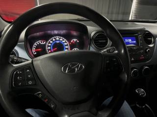 HYUNDAI i10 usata, con Autoradio