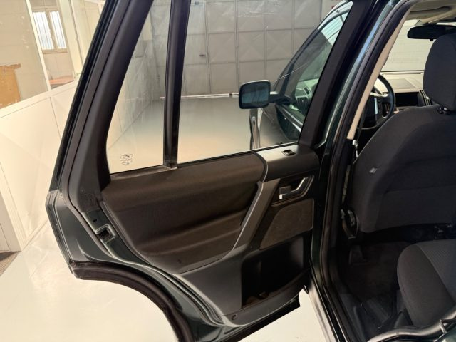 LAND ROVER Freelander usata 27