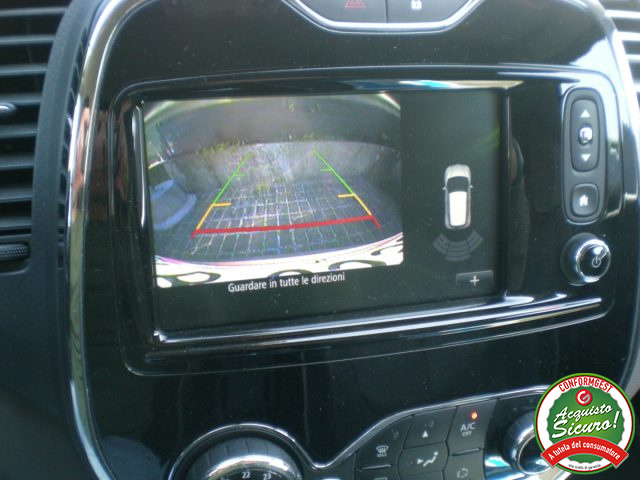 RENAULT Captur usata, con Sistema di navigazione