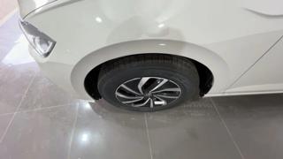 VOLKSWAGEN Polo usata, con Autoradio