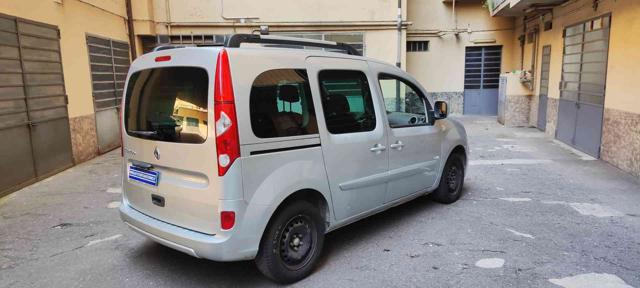RENAULT Kangoo usata, con Autoradio