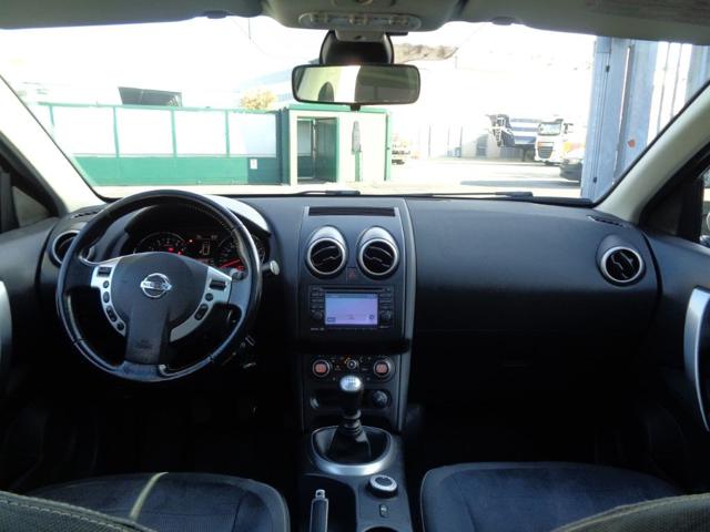 NISSAN Qashqai+2 usata, con Boardcomputer