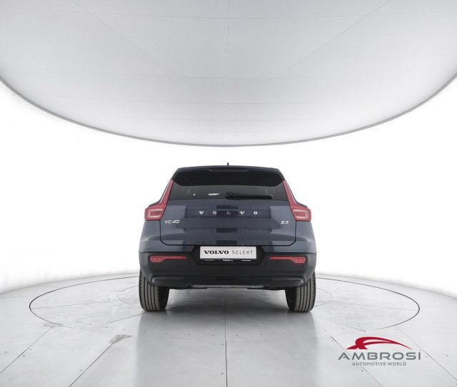VOLVO XC40 usata 5
