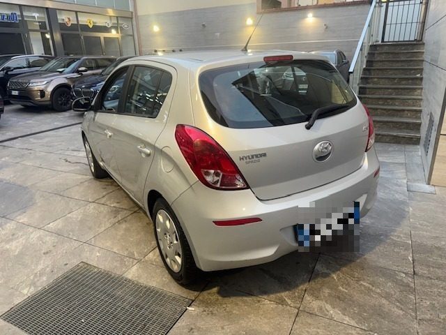 HYUNDAI i20 usata, con Airbag Passeggero