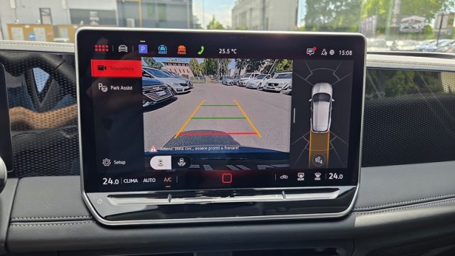 VOLKSWAGEN Tiguan usata, con Sensori di parcheggio posteriori