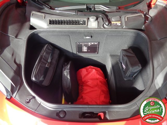 FERRARI 296 usata, con ESP