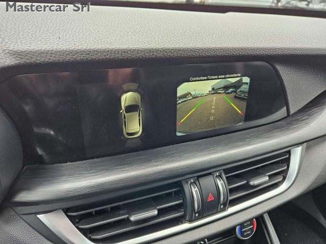 ALFA ROMEO Stelvio usata, con Fari Xenon