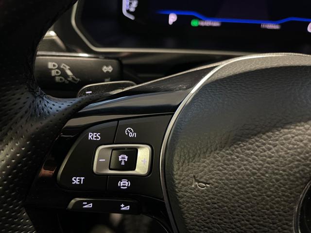 VOLKSWAGEN Tiguan usata, con USB