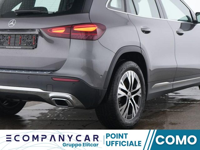 MERCEDES-BENZ GLA 180 usata, con Climatizzatore