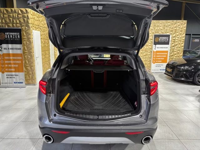 ALFA ROMEO Stelvio usata, con Cronologia tagliandi