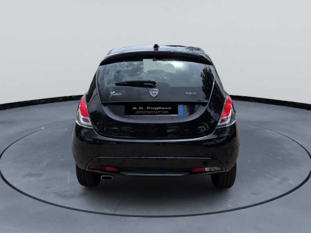 LANCIA Ypsilon usata, con Autoradio