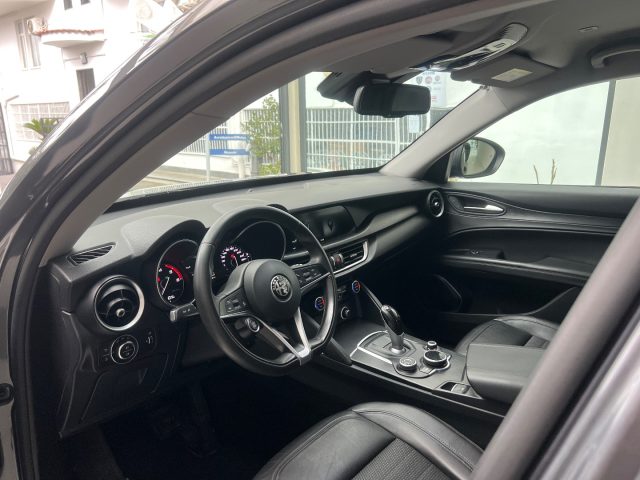 ALFA ROMEO Stelvio usata, con Vetri oscurati