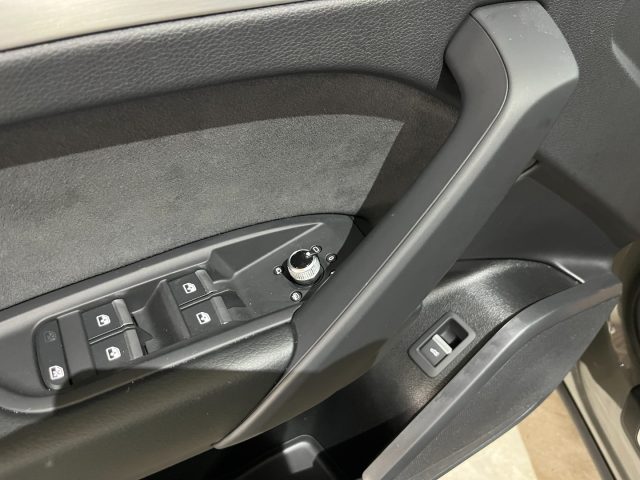 AUDI Q5 usata, con Sistema di navigazione