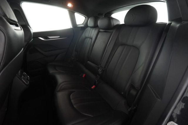 MASERATI Levante usata 9
