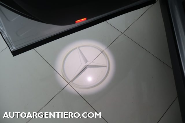 MERCEDES-BENZ GLA 220 usata, con Alzacristalli elettrici