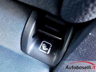MERCEDES-BENZ GLB 200 usata, con Climatizzatore automatico, 2 zone