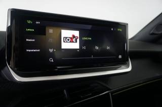 PEUGEOT 2008 usata, con Luci diurne LED