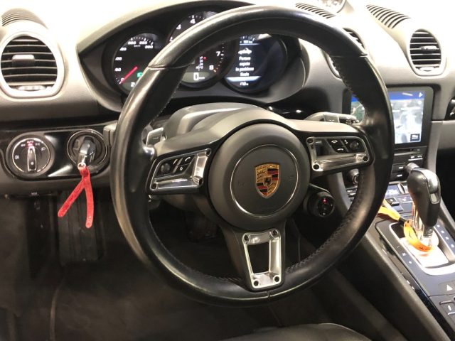 PORSCHE 718 Spyder usata 23