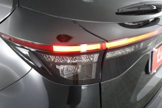 TOYOTA Yaris Cross usata 9