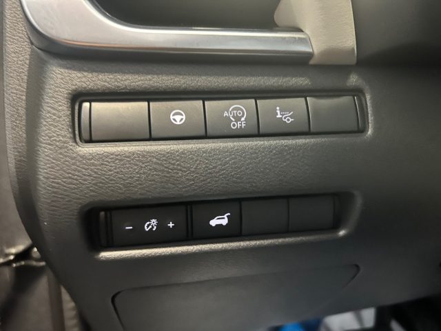 NISSAN Qashqai usata, con Boardcomputer