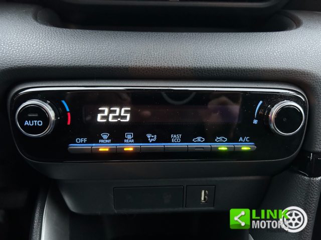 TOYOTA Yaris usata, con Controllo trazione