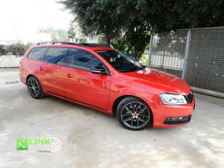 VOLKSWAGEN Passat usata 35