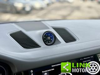 PORSCHE Cayenne usata, con Sistema di navigazione