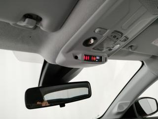 PEUGEOT 208 usata, con USB