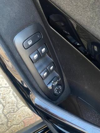 PEUGEOT 2008 usata 23