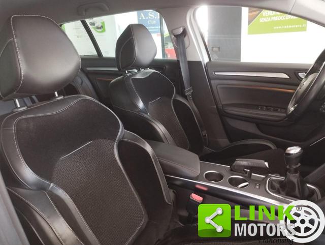 RENAULT Megane usata, con Park Distance Control