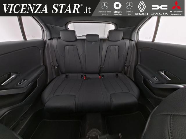 MERCEDES-BENZ A 180 usata, con Chiusura centralizzata