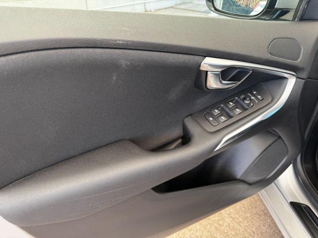 VOLVO V40 usata, con Specchietti laterali elettrici