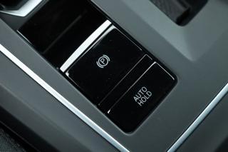 VOLKSWAGEN Golf usata, con Fari LED