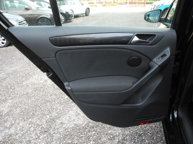VOLKSWAGEN Golf usata 42