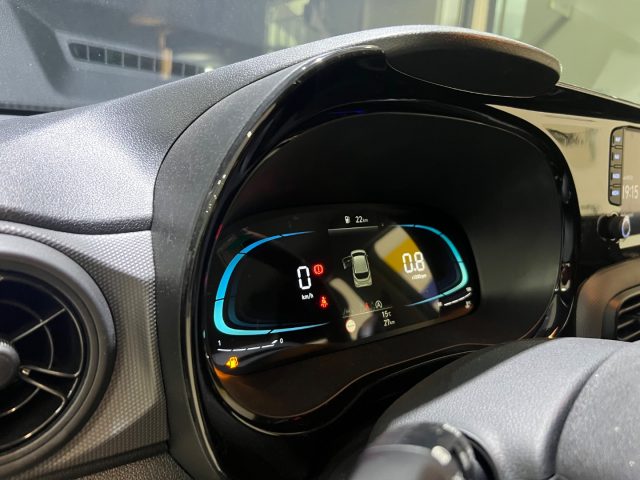 HYUNDAI i10 usata, con Luci diurne LED